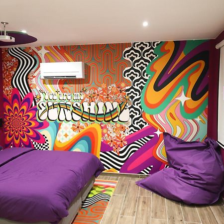 Capsule Groovy-Jacuzzi-Sauna-Billard-Netflix- Nintendo Switch & Jeux Mons Exterior foto